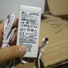 全新原装LG显示器 E2251S E2251T电源适配器19V2.1A 白色LCAP21C