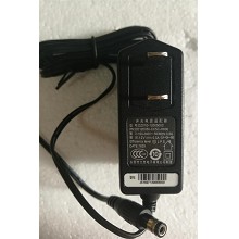 AC/DC ADAPTER电源适配器FW7661/12 T55/B 100-240V50-60HZ 400mA