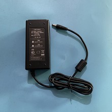 型号SUN-1200300 充电器 12V 3A电源适配器白色 索源科技